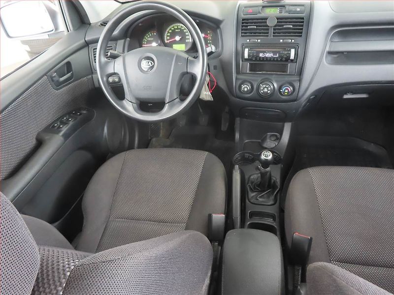 Kia Sportage (2006) 2.0 16V, 4X4, Eko.zaplacen - fotka 7 z 14