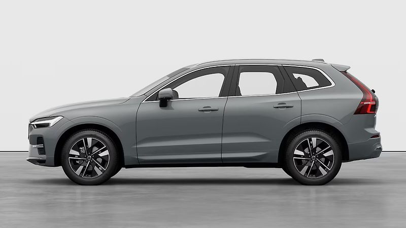Volvo XC60 (2026) PLUS BRIGHT, B5 AWD, 184+10 kW - fotografie inzerátu
