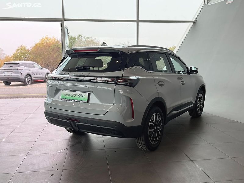 Chery Tiggo 7 ICE COMFORT 1,6 T 108 kW - fotka 10 z 14