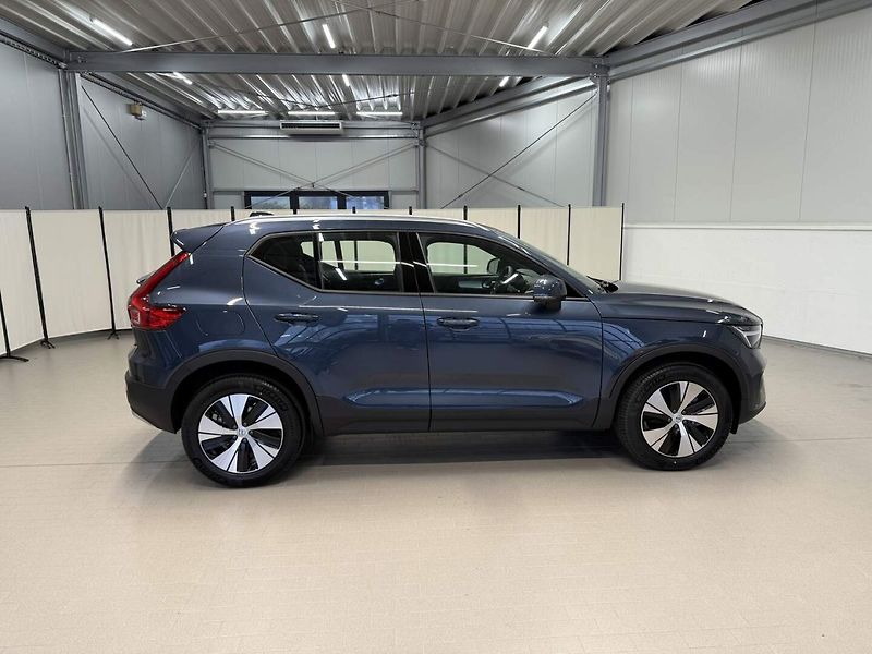 Volvo XC40 (2026) B3 2.0L 163 HP AT7 FWD CORE - fotka 5 z 23