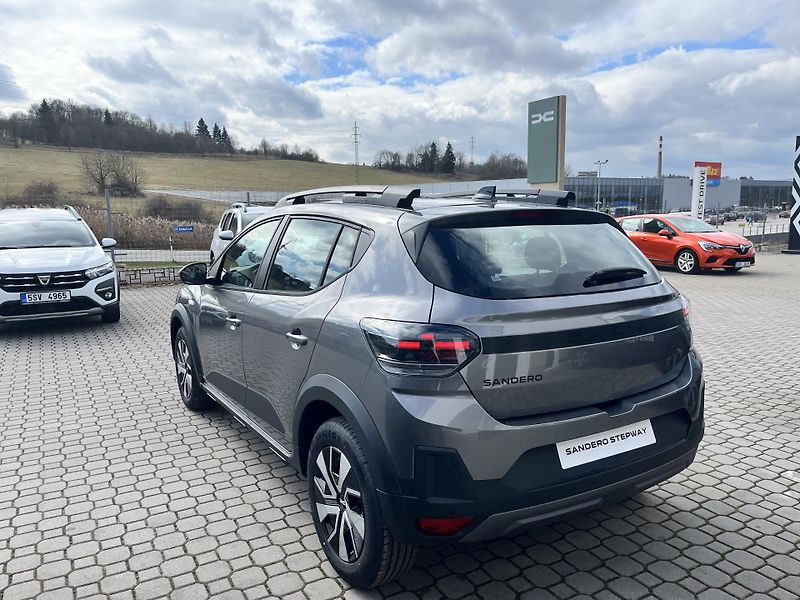 Dacia Sandero (2026) Stepway Expression Eco-G120    - fotka 4 z 20