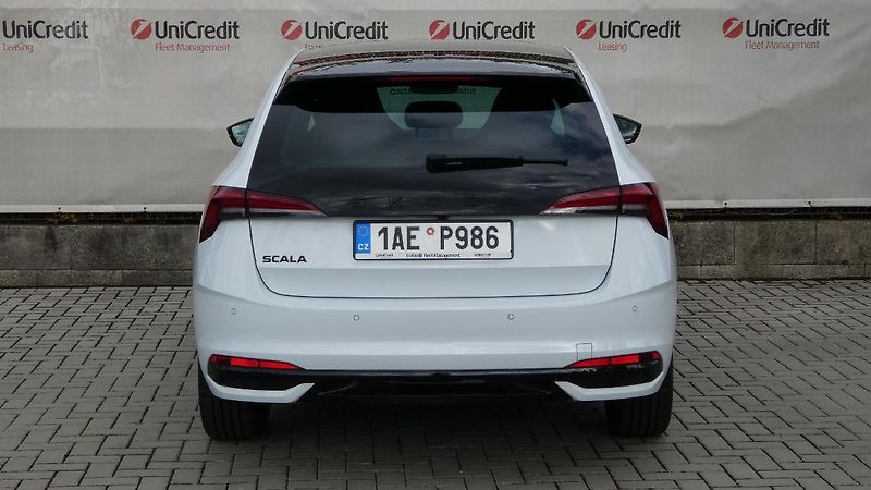 Škoda Scala 1,5TSI DSG Monte Carlo - fotka 4 z 25