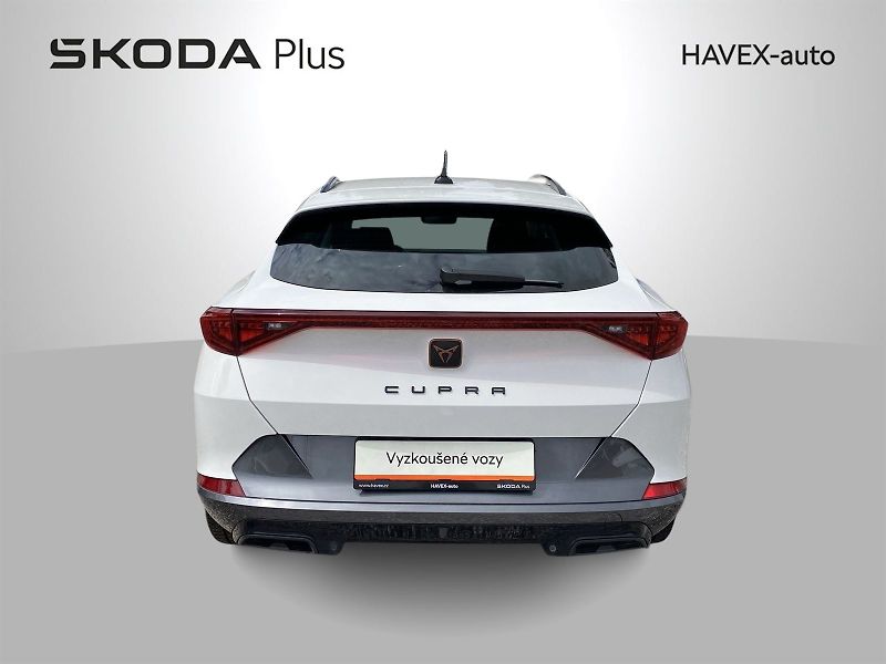 Cupra Formentor (2024) 1.5 TSI DSG - fotka 34 z 34