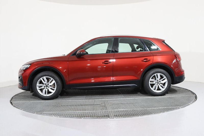 Audi Q5 Q5 40 TDI quattro Stronic - fotka 8 z 26
