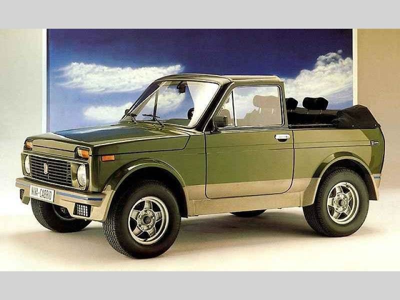 Lada Niva.