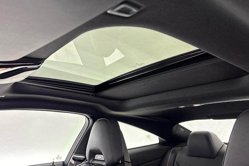 BMW Řada 4 M440i xDrive - fotka 14 z 26