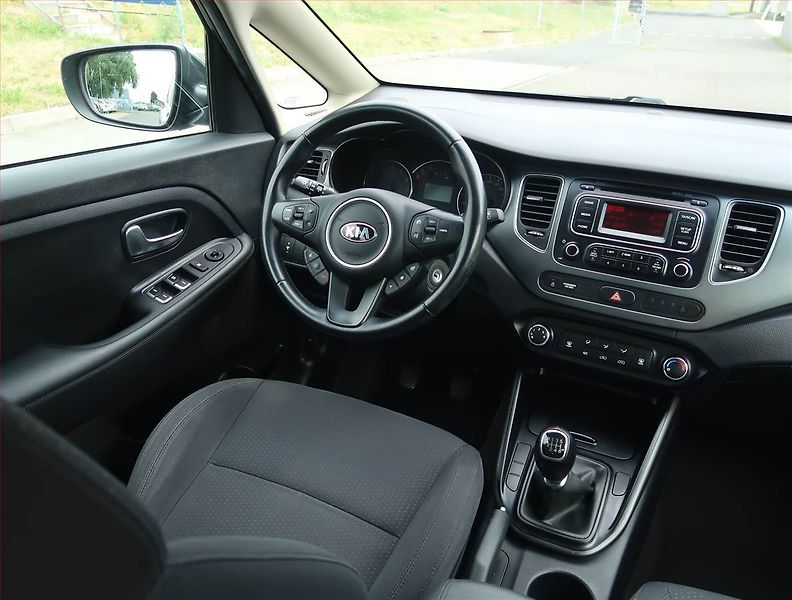 Kia Carens (2017) 1.6 GDI, ČR,1.maj, Tempomat - fotka 7 z 15