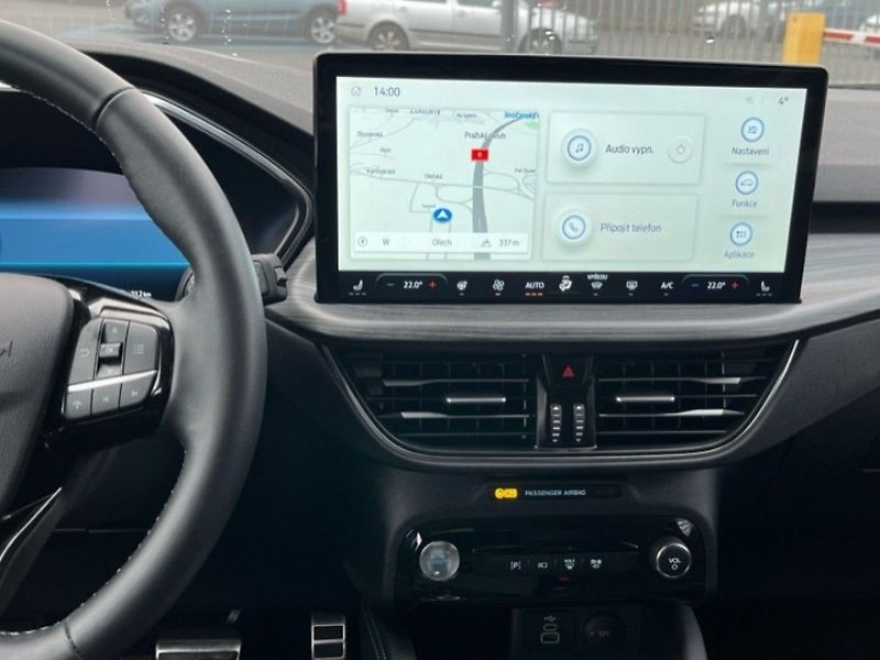 Ford Kuga 2,5PHEV,178kW,ACTIV X,DPH,CZ,S - fotka 9 z 14