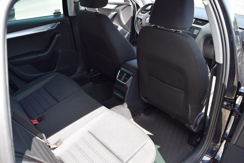 Škoda Octavia (2018) 1.6TDI 85kw DSG AMBITION APP  - fotka 41 z 42