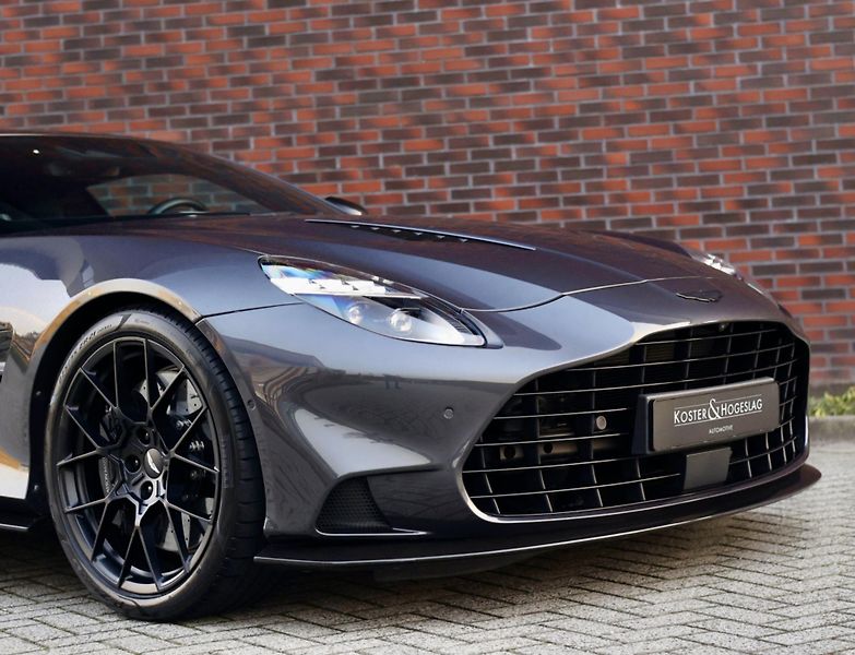 Aston Martin Vanquish (2024) 5.2 V12 New model - fotka 28 z 60