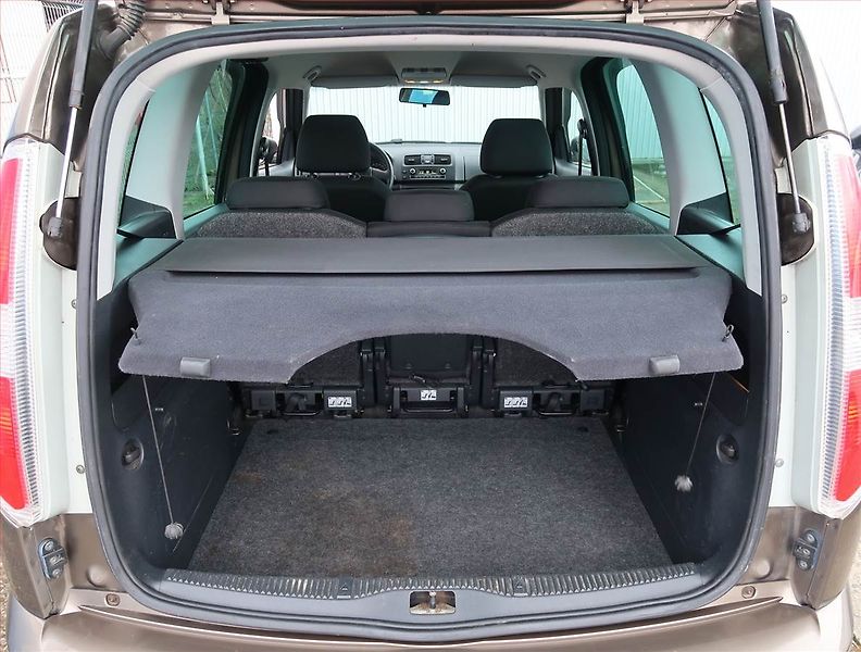 Škoda Roomster (2012) 1.6 TDI, po STK, jezdí výborně - fotka 13 z 18