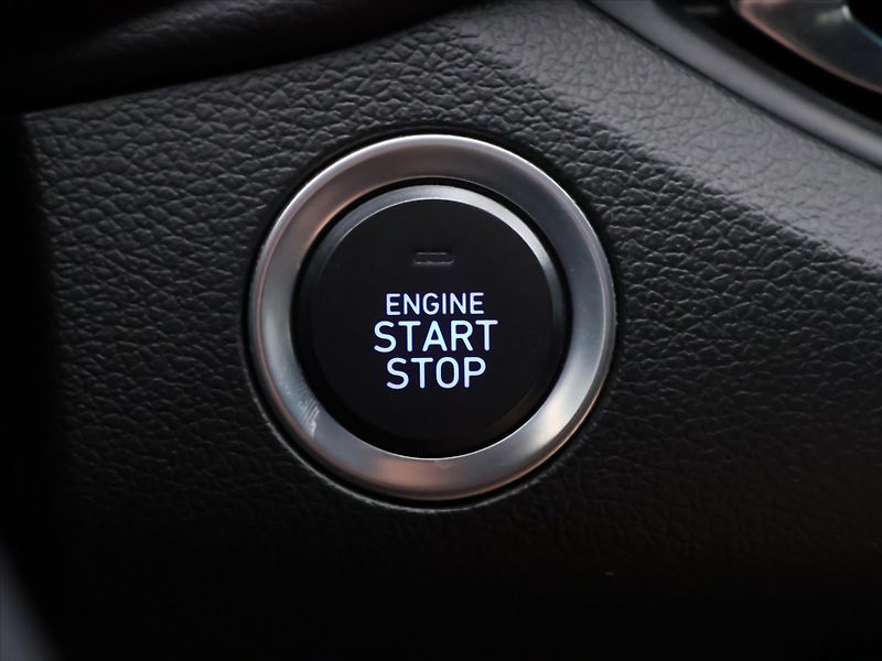 Hyundai i30 1,5 T-GDI N Line SmartKey CZ - fotka 19 z 32