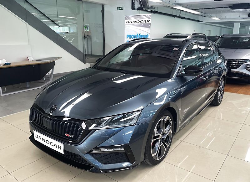 Škoda Octavia RS, 147 kW, DSG,HEAD-UP,CANTON - fotka 3 z 39