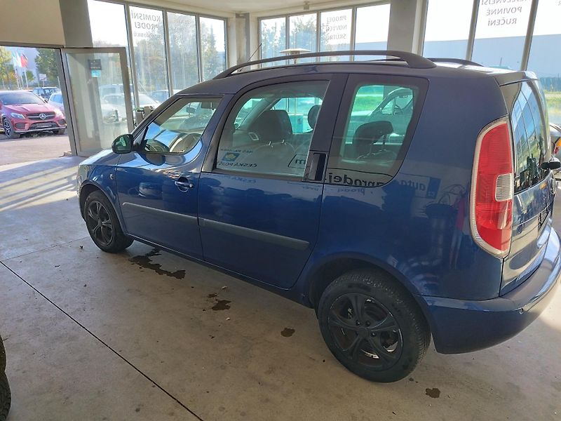 Škoda Roomster (2009) 1.4 63kW,KLIM.,TEMPOMAT - fotka 3 z 34