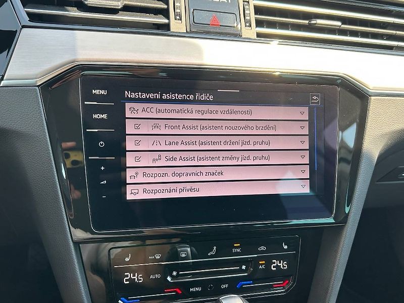 Volkswagen Passat Business 2,0 TDI 4M DSG - fotka 18 z 30