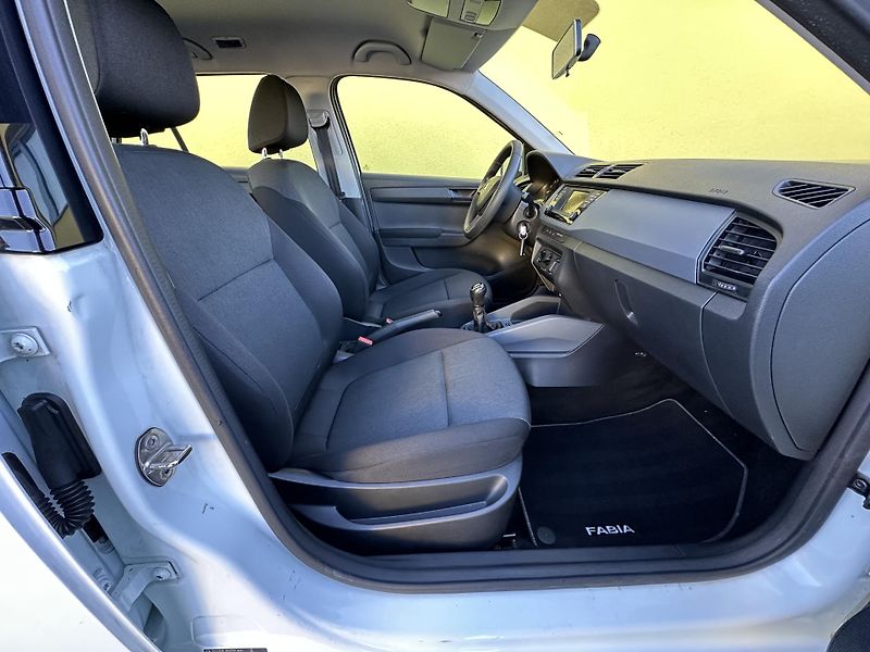 Škoda Fabia (2017) 1.0MPI 40kW * KLIMA * 1.Maj. * - fotka 14 z 32