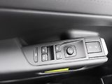 Volkswagen T-Roc R-Line 1,5 eTSI 110 kW 7DSG - náhled 17