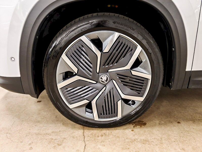 Škoda Kodiaq (2025) iV 1.5 TSI 150 kW DSG Exclusiv - fotka 35 z 35