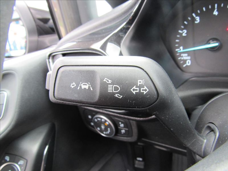 Ford Fiesta 1,0 92kW - fotka 23 z 28