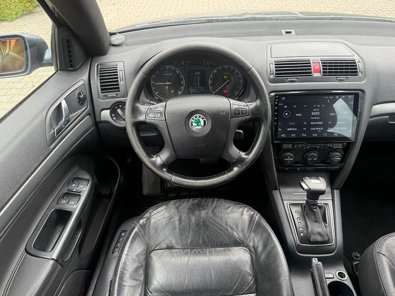 Škoda Octavia (2006) - fotka 11 z 42