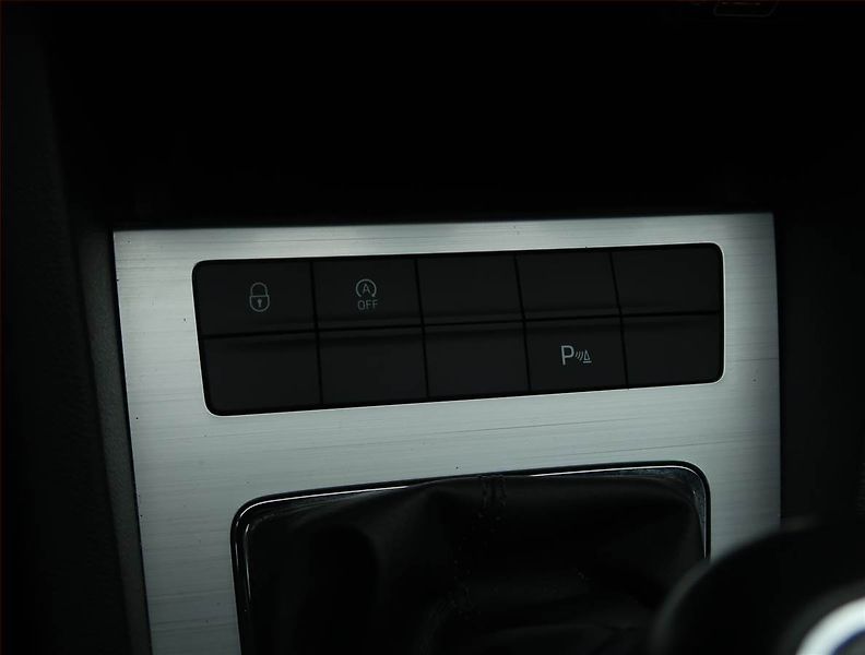 Škoda Octavia (2018) 1.4 TSI, Navi, Tempomat - fotka 17 z 18