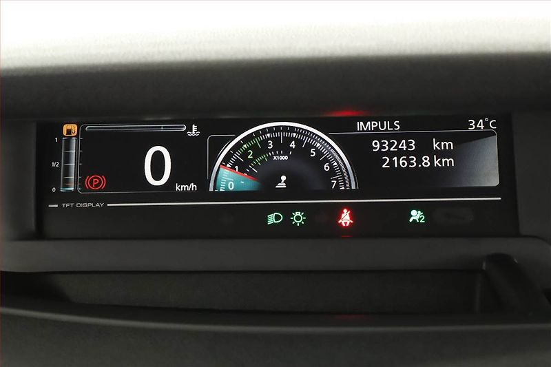 Renault Grand Scénic (2016) 1.2 TCe, Navi, Tempomat - fotka 9 z 18