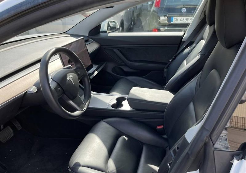 Tesla Model 3 Long Range 75kWh AWD DPH - fotka 3 z 10