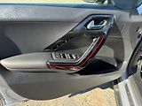 Peugeot 2008 (2016) 1.6Hdi 88kw GT-line - náhled 9