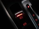 Audi A4 (2010) 2.0 TDI, Automat, Xenony - náhled 15