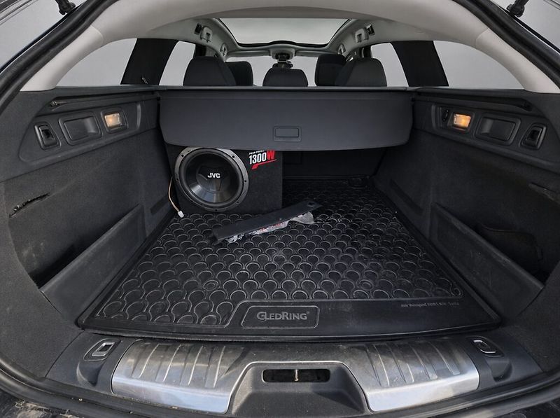 Peugeot 508 (2011) 1.6 HDi - fotka 17 z 23