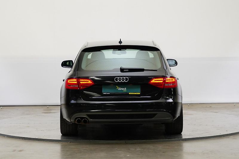 Audi A4 - fotka 6 z 25