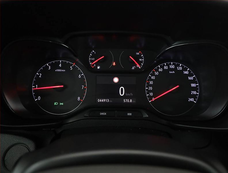 Opel Combo (2023) Maxi Edition 1.5 CDTI, 5Míst - fotka 9 z 14