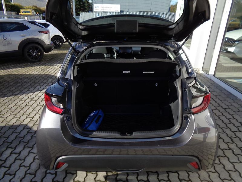 Mazda 2 Hybrid 1.5i 116 PS AT Agile+zim. pneu - fotka 7 z 20