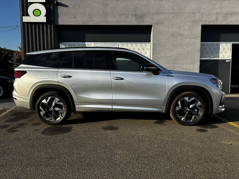 Škoda Kodiaq (2025) Sportline 2.0 TDI (142 kW) 4WD - fotka 2 z 13
