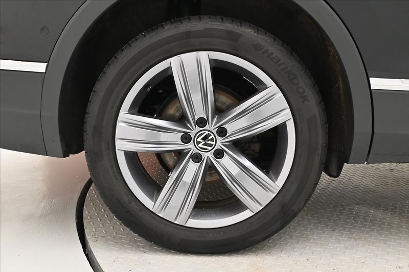 Volkswagen Tiguan Allspace 2,0 TDI 147 kW DSG Elegance 4M - fotka 34 z 34