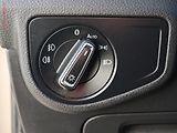 Volkswagen Golf Sportsvan (2015) 2.0TDi, Highline, bixen, TZ - náhled 19