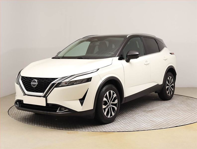 Nissan Qashqai (2023) N-Style 1.3 DIG-T MHEV - fotka 2 z 25