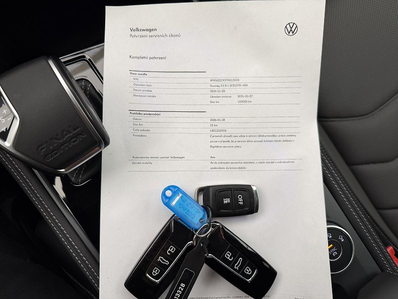 Volkswagen Touareg 3.0Tdi*210kw*DPH*Final Edition - fotka 47 z 47
