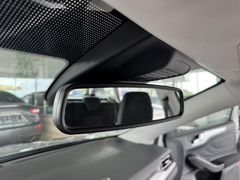 Ford Focus 1,5TDCi 88kW*Navi*Vyhř.Volant - fotka 17 z 32