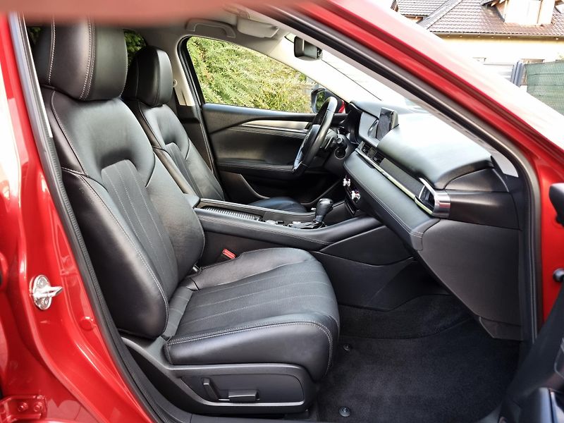 Mazda 6 (2019) 2.5 SPORTS LINE,VENTILACE,HEAD - fotka 25 z 45
