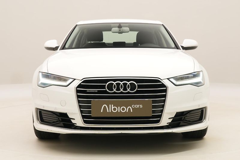 Audi A6 3.0TDI QUATTRO AUT CZ - fotka 15 z 47
