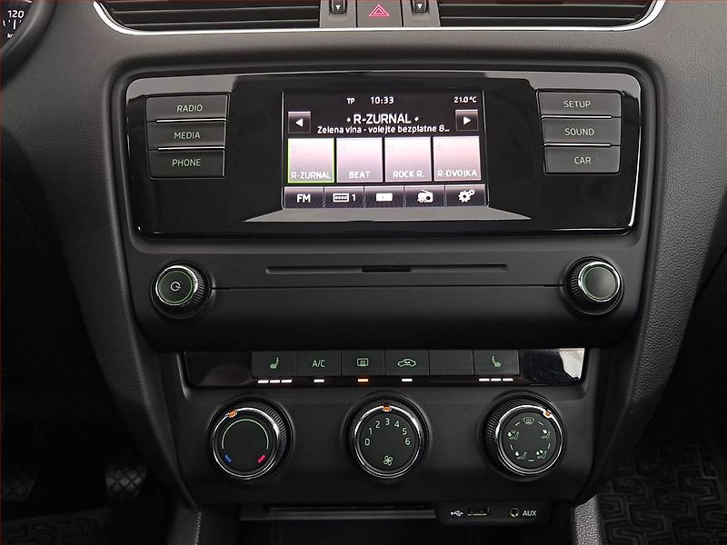 Škoda Octavia (2015) 1.4 TSI, Serv.kniha, Tempomat - fotka 12 z 14