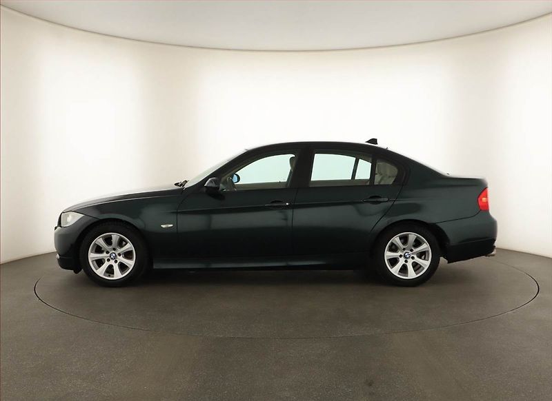 BMW Řada 3 (2005) 318 i, po STK, jezdí výborně - fotka 3 z 13