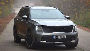 Kia Sorento má rodinám stále co nabídnout