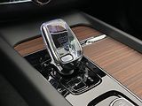 Volvo XC60 B4 AWD DARK PLUS AUT  - náhled 28