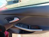 Ford Focus (2011) - náhled 32