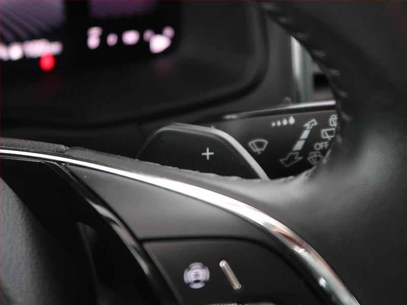 Škoda Karoq (2024) Ambition Plus 2.0 TDI - fotka 17 z 27