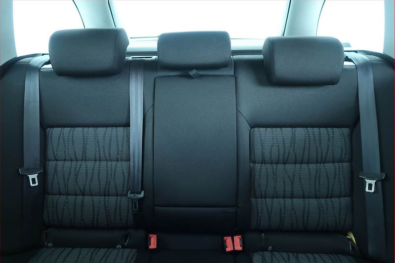 Škoda Octavia (2012) 1.6 TDI, Tempomat - fotka 10 z 17