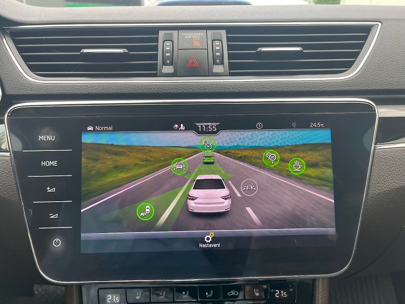 Škoda Superb (2020) 2.0 TDI 147kW L&K 4x4 DSG - fotka 24 z 32