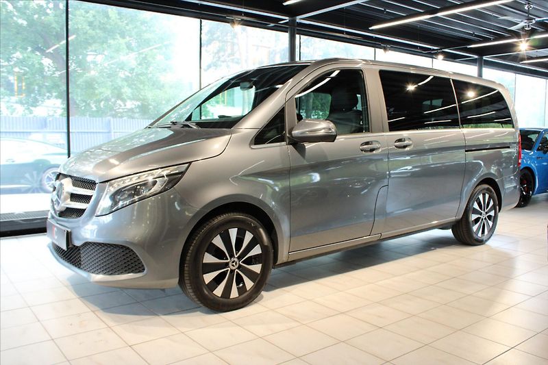 Mercedes-Benz Třídy V 300d 4MATIC Long 7míst DIS/Nez - fotka 3 z 33